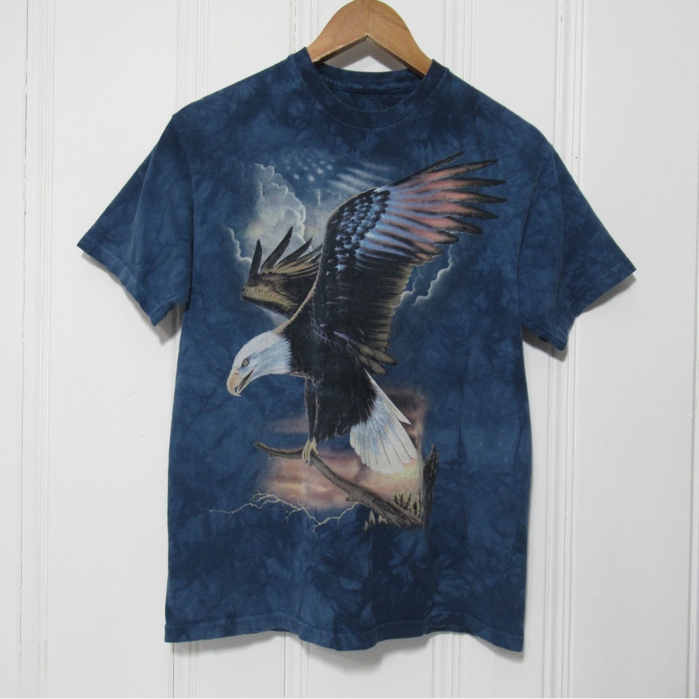 The Mountain Blue Eagle Classic Graphic Tee Shirt Size Medium